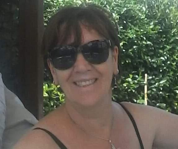 Addio a Nelita Solimeno In lutto i carristi dei rioni