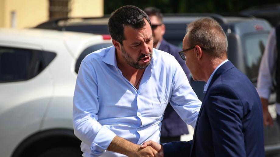 Sfida all’ultimo voto cercando gli indecisi tra Frazioni e 5 Stelle