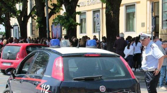 A migliaia in fuga dalle scuole: ma il terremoto fa solo tanta paura