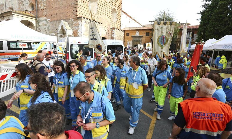 Misericordia, Lucca invasa da migliaia di volontari 