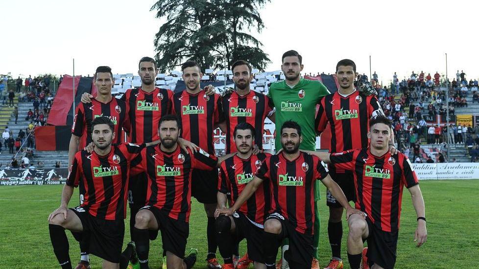 Il cuore oltre l’ostacolo Lucchese al Ventura per restare in serie C