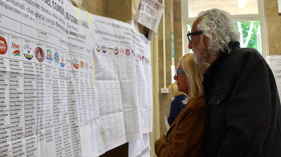  Cgil, mail ai comunali e la destra insorge 