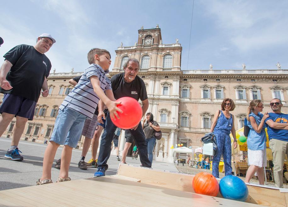 Modena. “Tutti uguali, tutti diversi” In piazza e in Accademia lo sport inclusivo 