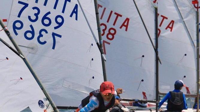 Che spettacolo la terza tappa del Trofeo Optimist Italia