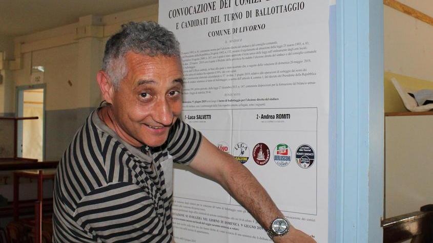Cartelloni e schede blu tutto pronto nei 172 seggi