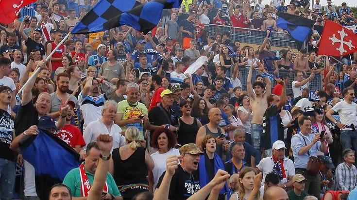 Leggendario Pisa, su Trieste soffia la Bora Supplementari da sogno, la città in festa
