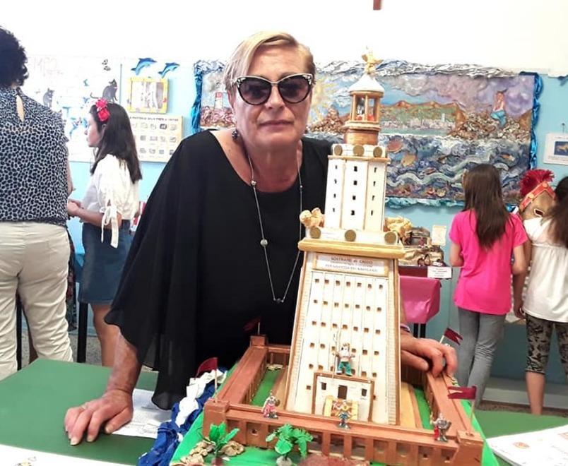 La maestra Manuela va in pensione