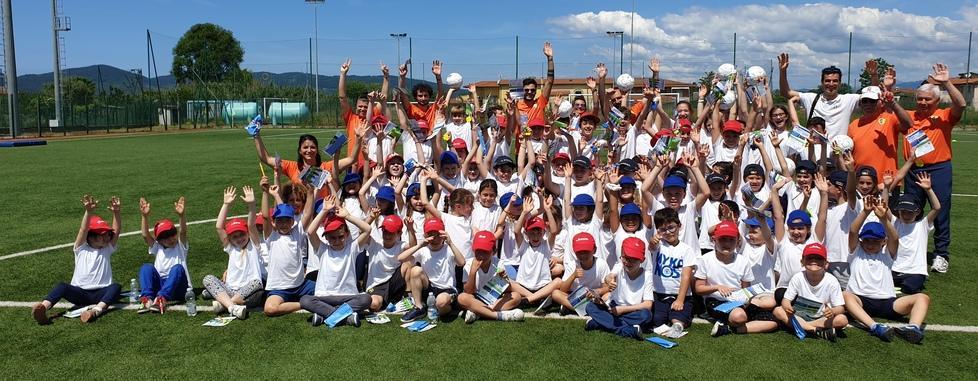 Giococalciando giornata finale con gli alunni della Pascoli