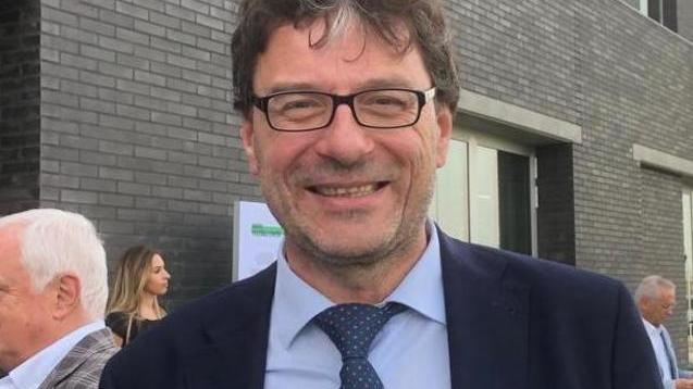 L’applauso di Giorgetti «Un investimento molto intelligente»