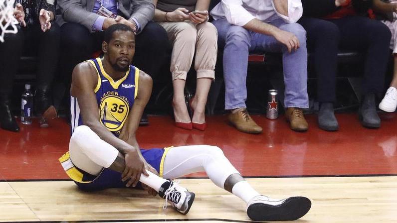 I Warriors passano a Toronto e riaprono la serie ma perdono il loro guerriero