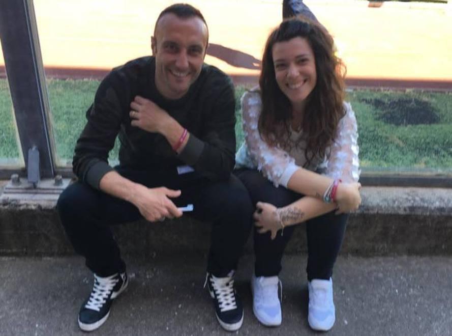 Io, moglie di Luci racconto il mio capitano: «Livorno, dolori e il sogno di arrivare a Lessi: ecco mio marito Andrea» 