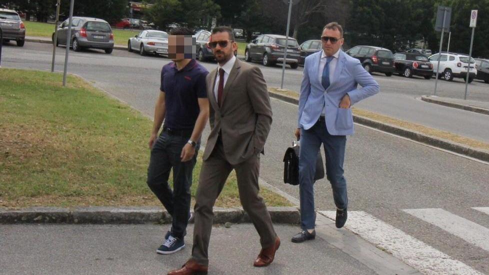 «Mi sento il padre del bimbo». Ma il figlio è del 15enne