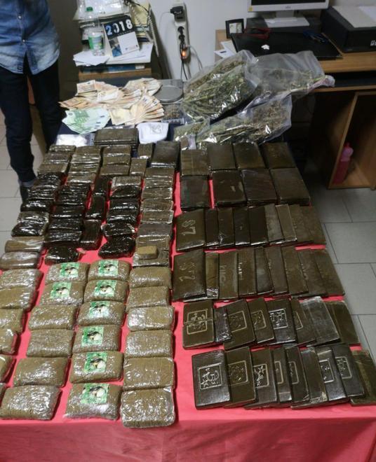 La centrale di droga nel bosco, condannati padre e figlio 
