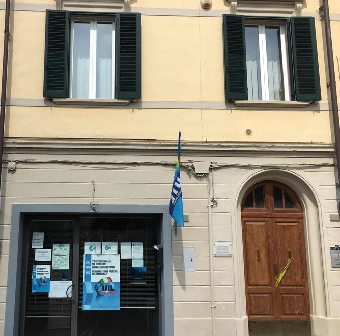 Crolla porzione di solaio inagibili alloggio e studio 