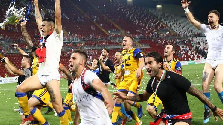 Successo esterno numero 12 e 22ª partita positiva Questa squadra è leggenda