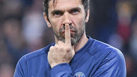 Buffon ci pensa Porto favorita Ma c’è la pista del Gladbach