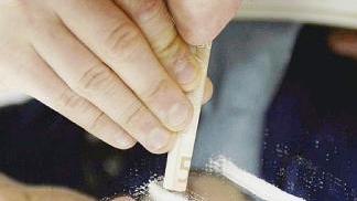 Cocaina, il consumo aumenta. In alto, il dott. Ferretti
