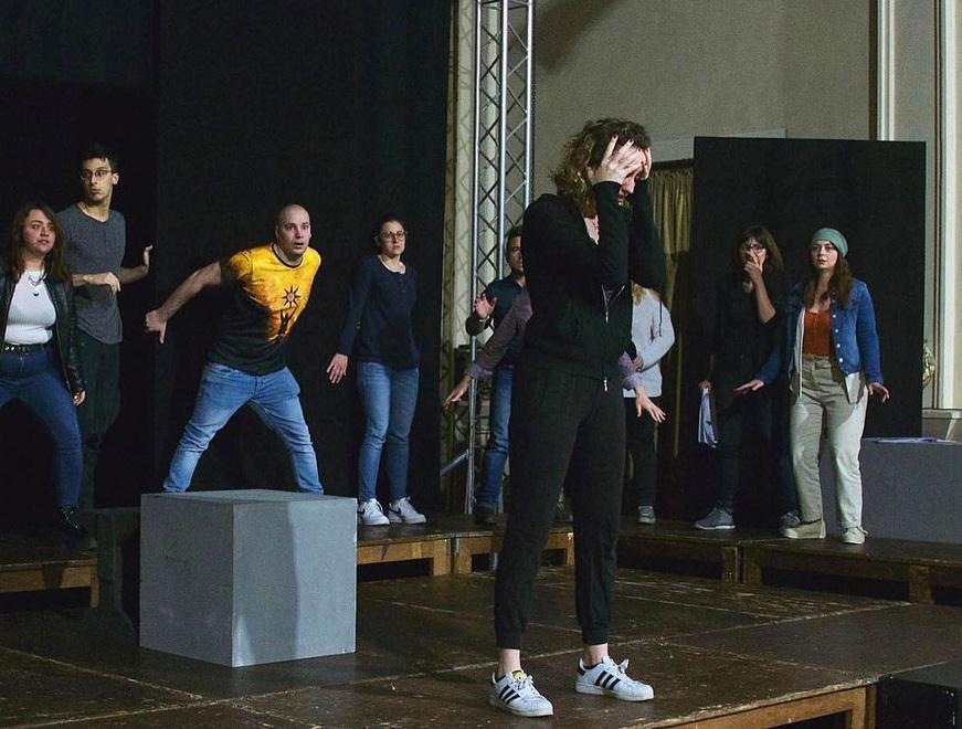 Per “Fare Teatro” arriva in scena “Alice in the sky” di Federico Guerri 