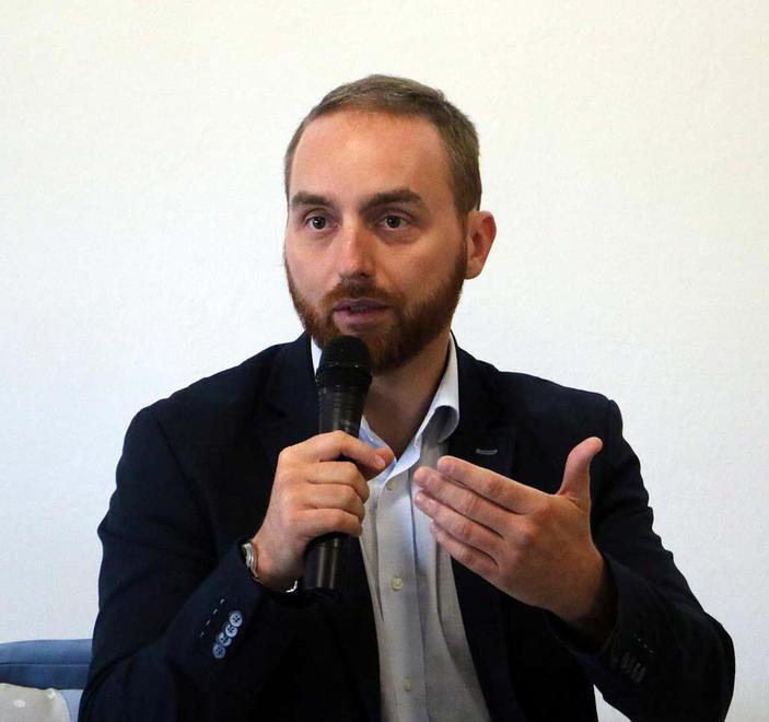 «Per i cattivi odori a Renella sbagliato dare la colpa al lago»