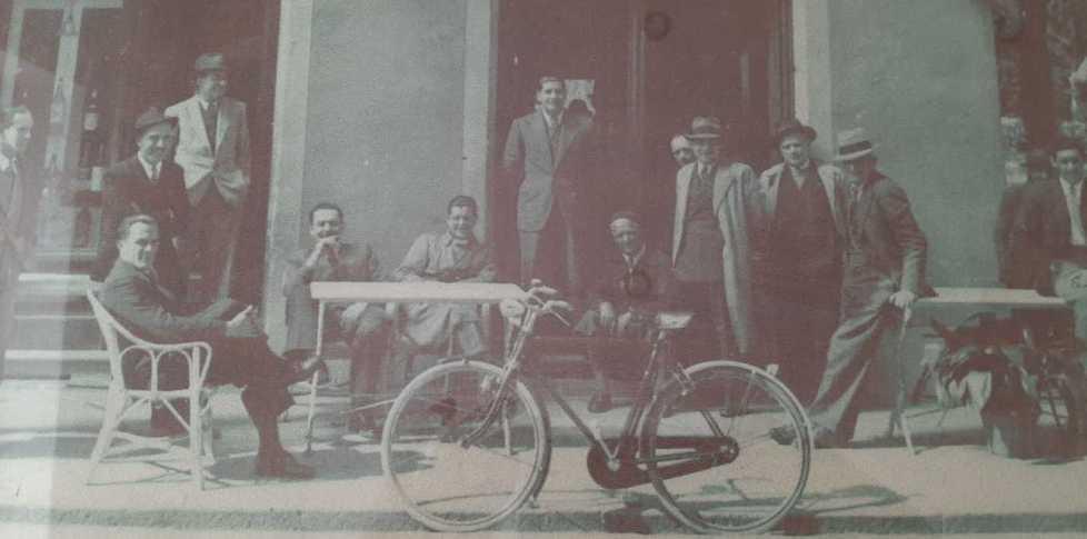 Una storia lunga un secolo: un Tomei riapre il Bar Roma