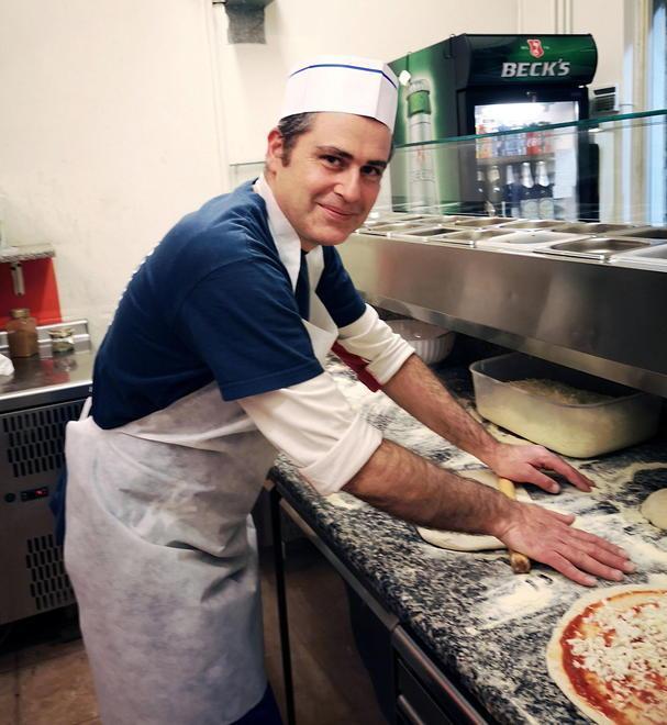 Dagli studi dentistici alla pizza «Così ho cambiato la mia vita» 
