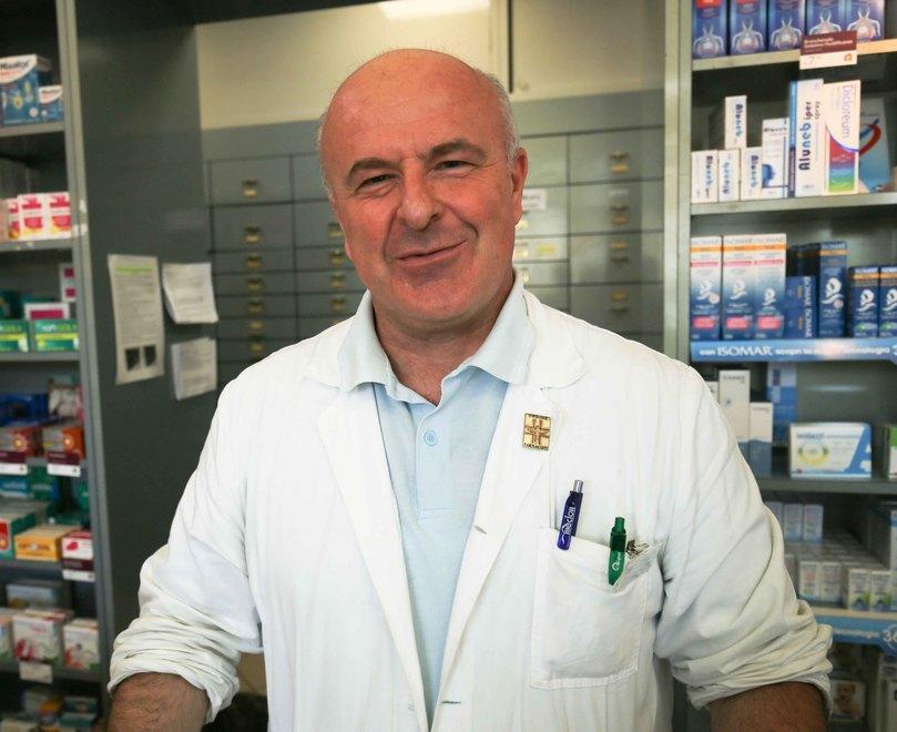 Rapina con la pistola la farmacia di Cella mentre va al processo per un altro colpo 