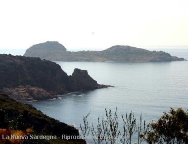 <b>Teulada</b> una veduta dellIsola Rossa   