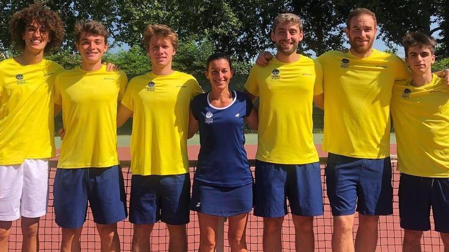 Modena batte Arezzo e ora sogna la serie A nella finale con Vicenza