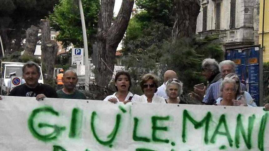 Caso Pini, ancora alta tensione polemica su Radio Radicale