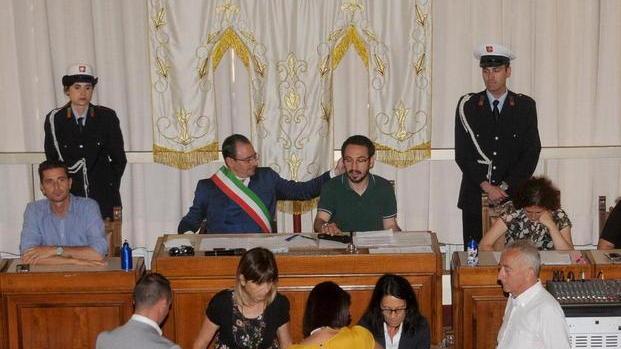 Il consiglio vota all’unanimità la convalida degli eletti