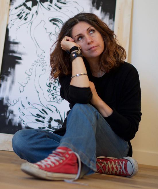 Un borgo svenduto al turismo la mamma-scrittrice Irene racconta “La città dei bambini” 