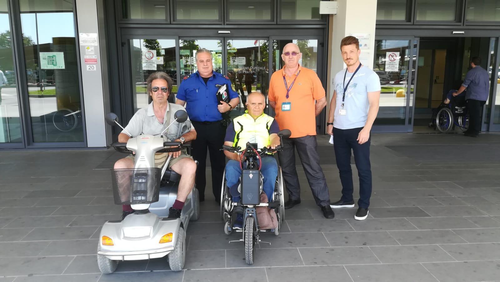 La visita dell'Associazione Toscana Paraplegici all'ospedale Santo Stefano di Prato