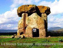 Il dolmen di Mores &Egrave; il pi&ugrave; grande dellintera isola 