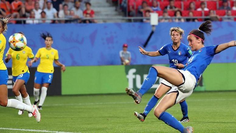 Vince il Brasile, non perde l’Italia