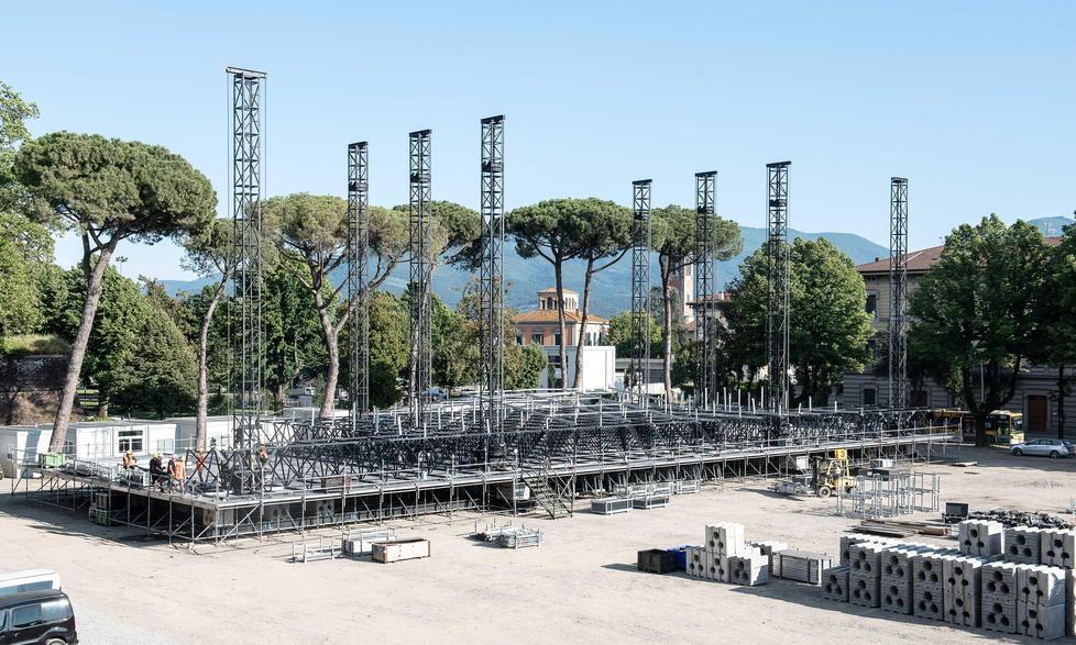 Al Balilla anche i maxischermi Sulle Mura tornano gli sky box 