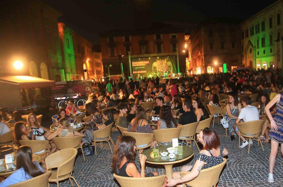 Concerti e movida invadono il centro 