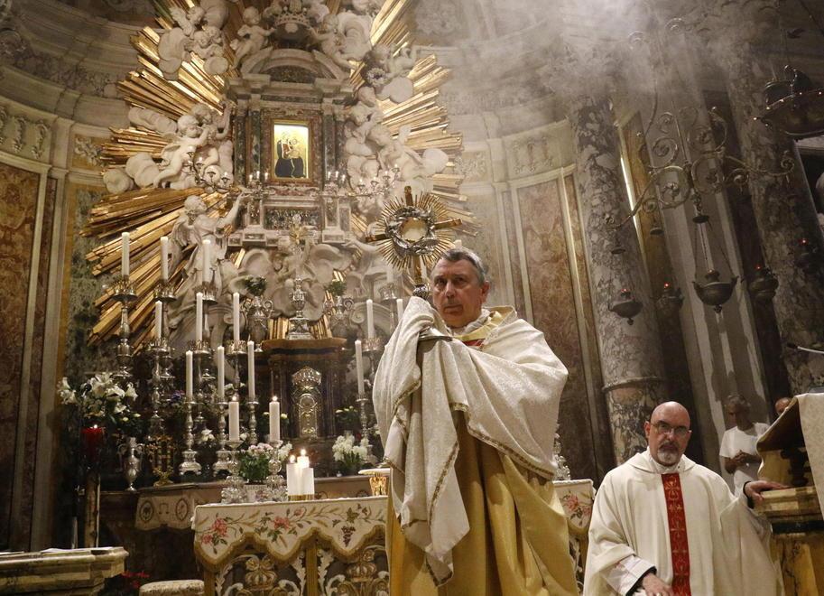 Quelle “guarigioni straordinarie” che accadono sotto gli occhi della Madonna di Montenero 