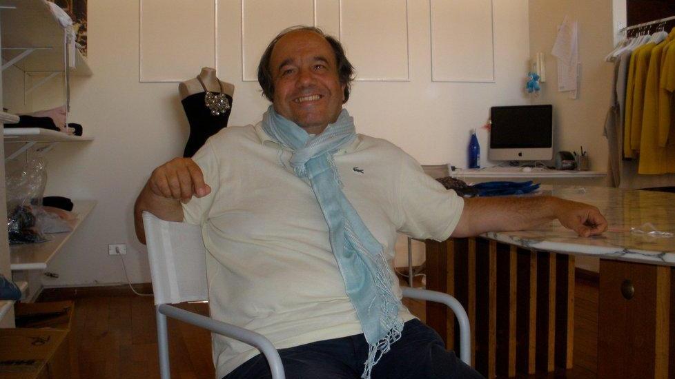 Stroncato in auto da un infarto a 62 anni: addio al re del cachemire made in Carrara