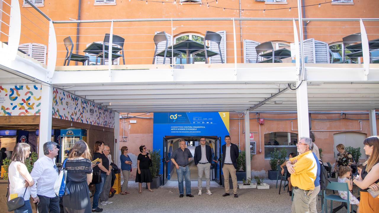 Modena, ad “Ago” spunta un caffè concerto per un cartellone di arte e musica