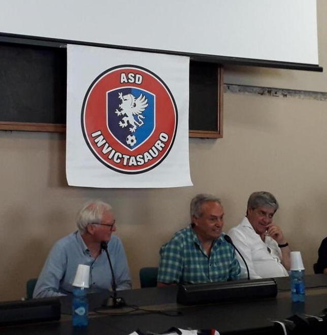 La nuova frontiera del calcio si chiama Invictasauro 
