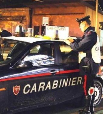 Calunnia contro i carabinieri per aiutare l’amico con la coca 