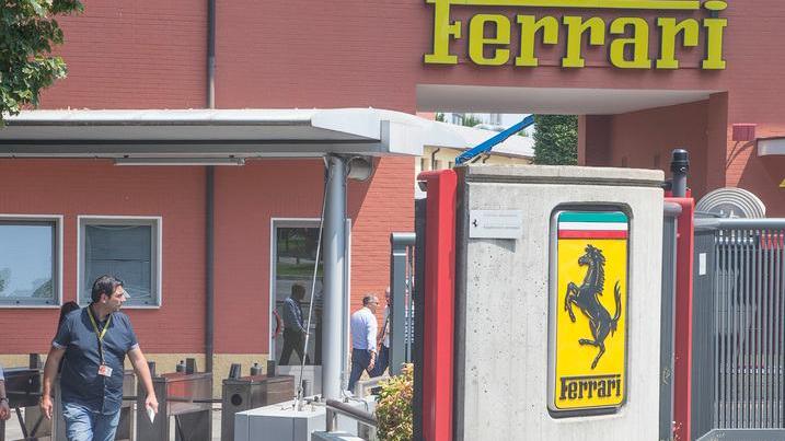 Ferrari inarrestabile Azioni a quota 143,00