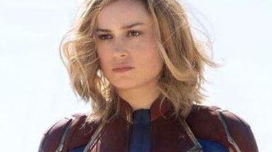 Arriva Captain Marvel un’invincibile Barbie La salvezza dipende da lei