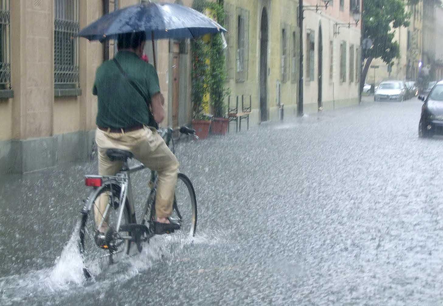 Maltempo in Toscana, scatta l'allerta "gialla" nelle zone interne