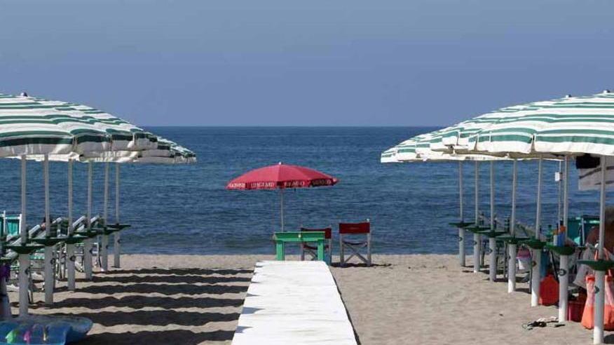 Tranquillità e atmosfera di famiglia, ecco a voi il bagno Eden a Cinquale