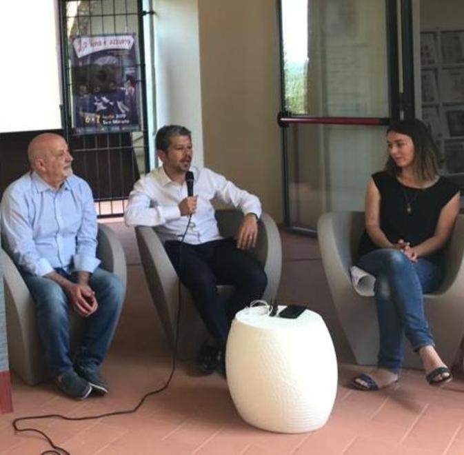 Show, pupazzi e marionette pronti a invadere San Miniato “La luna è azzurra” in centro