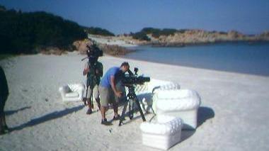 Per chi calpesta la spiaggia rosa la multa adesso è di 900 euro