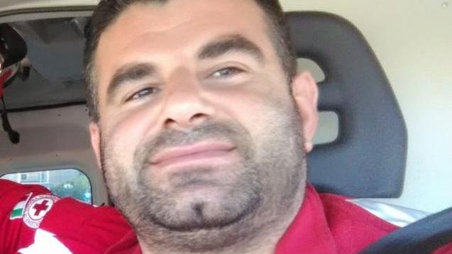 Giovane ferito in scooter: salvato da un volontario che passa lì per caso