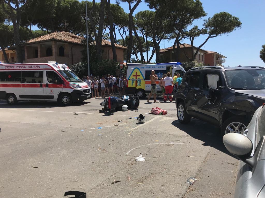 Scontro tra una jeep e uno scooter: grave il padre, ferita la figlia 