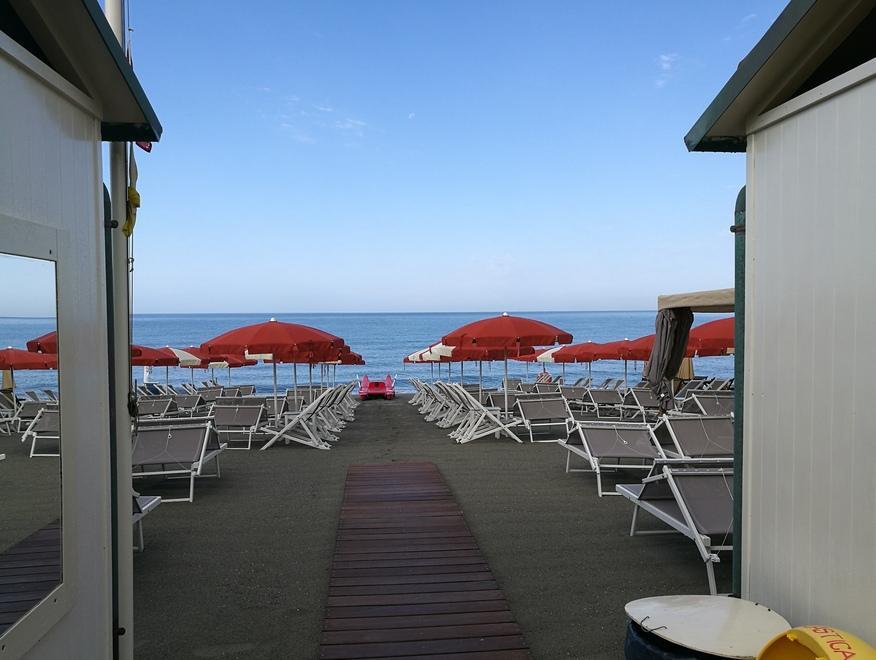 Terrazza vista mare e giochi condivisi La grande famiglia dell’Hermitage 